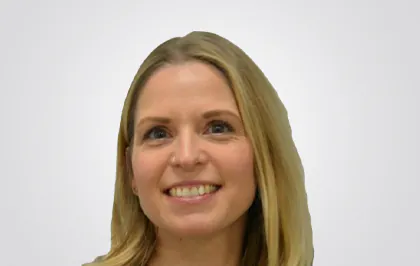 Oberärztin<br>Yvonne Dahech