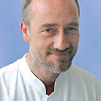 Dr. Thomas Flietner